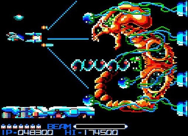 Easter Egg's 128K remake of R-Type, facing the Dobkeratops boss